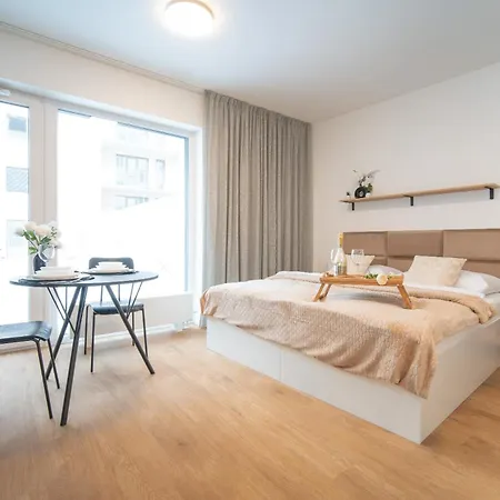 City Relax Apartments With Free Parking, 10 Mins Walk To City Centre Brno Exterior photo