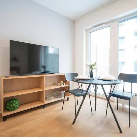 City Relax Apartments With Free Parking, 10 Mins Walk To City Centre Brno Exterior photo