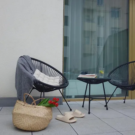 City Relax Apartments With Free Parking, 10 Mins Walk To City Centre Brno Exterior photo