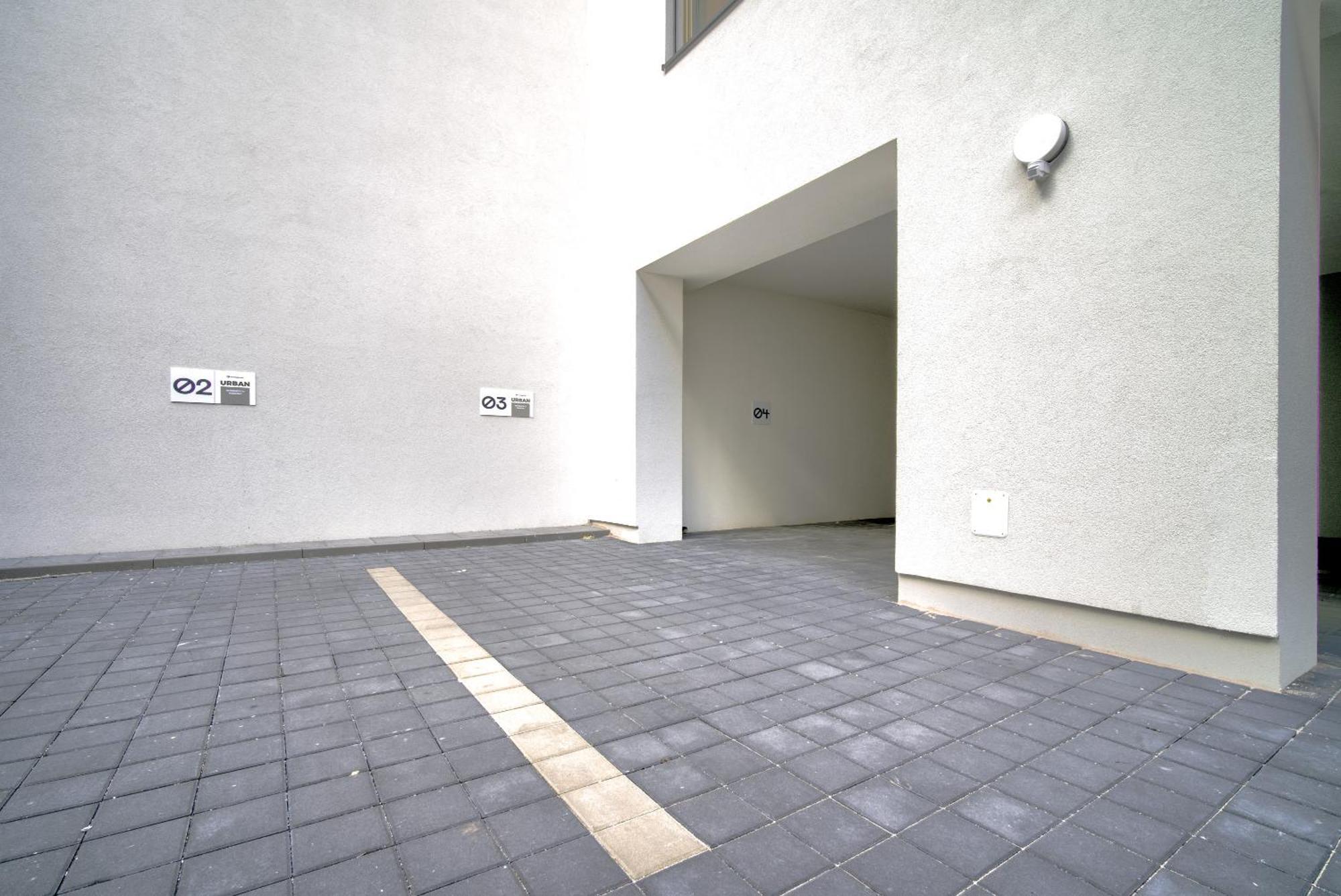 Relax With Free Parking, 10 Mins Walk To Centre Brno