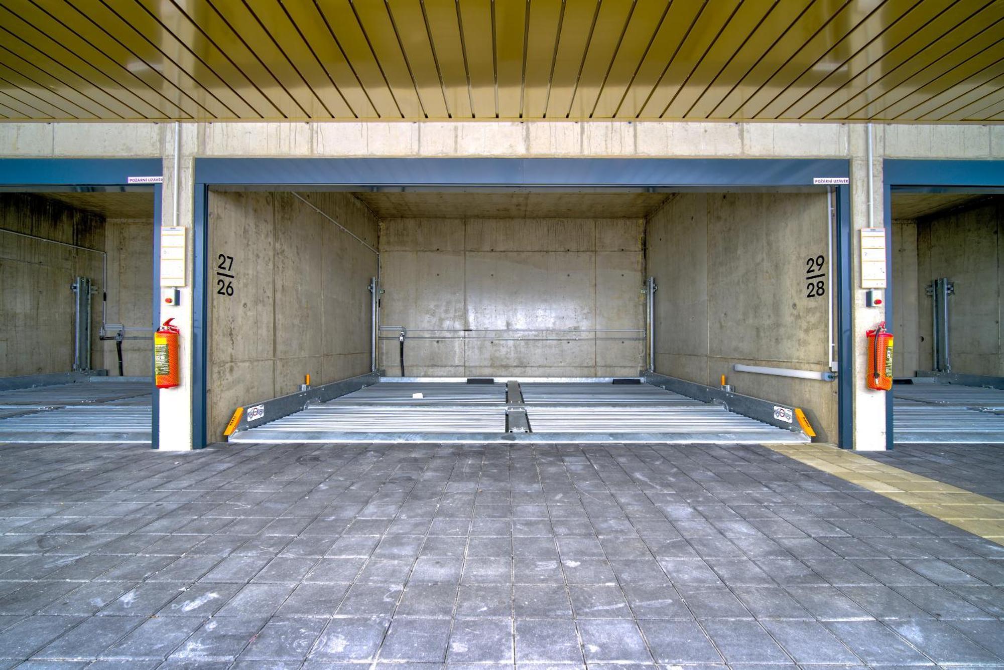 Relax With Free Parking, 10 Mins Walk To Centre * 布尔诺