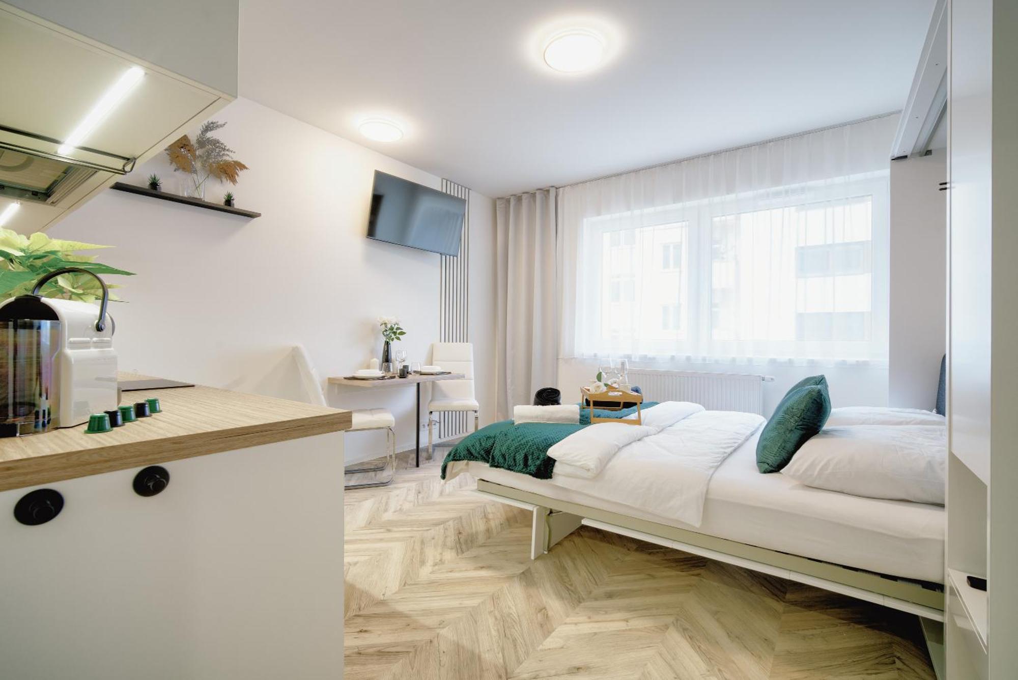 Apartment Relax With Free Parking, 10 Mins Walk To Centre